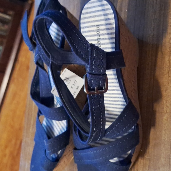 NWT Montego Bay Club Woman's Blue Size 8.5 wedge sandals - Picture 5 of 7